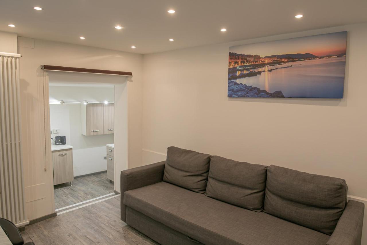 Salerno Mare E Luci Deluxe Apartman Kültér fotó