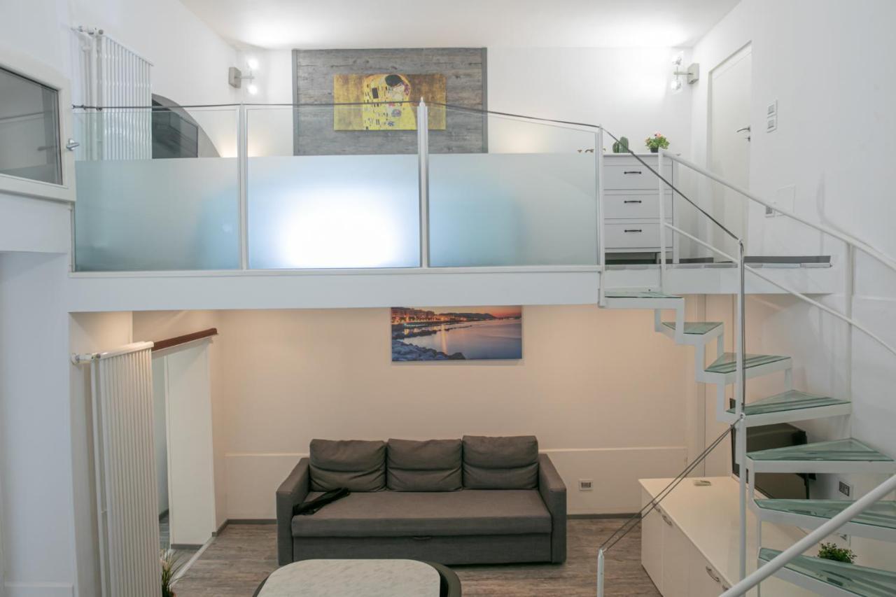 Salerno Mare E Luci Deluxe Apartman Kültér fotó