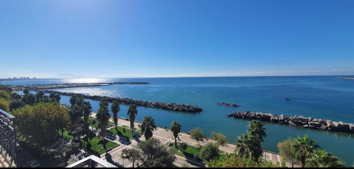Salerno Mare E Luci Deluxe Apartman Kültér fotó